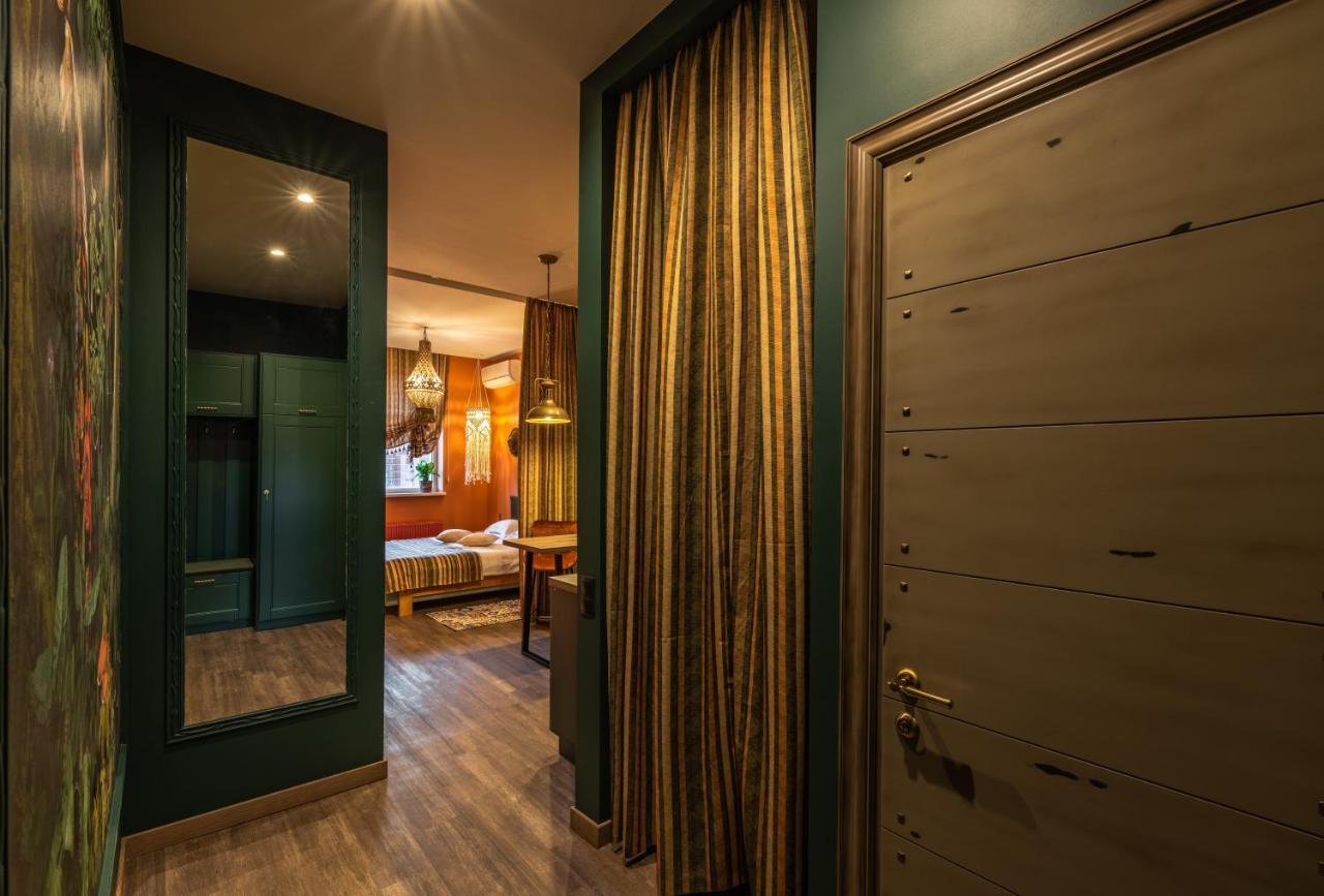 Eco Apartments In French Quarter Kyiv Exterior photo