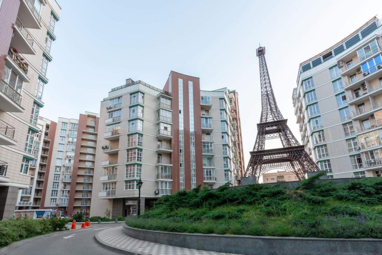 Eco Apartments In French Quarter Kyiv Exterior photo